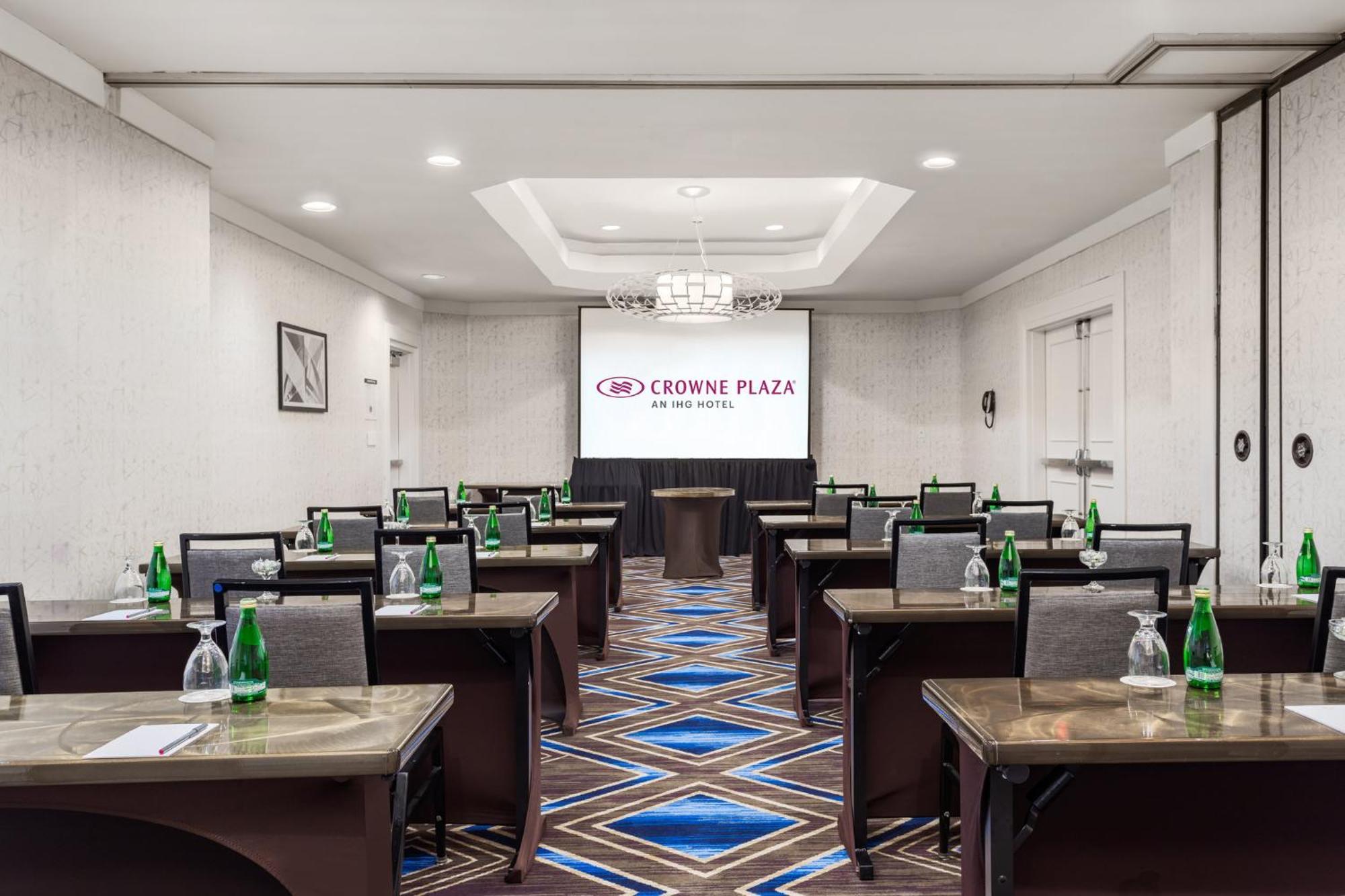 Отель Crowne Plaza Annapolis By Ihg Экстерьер фото