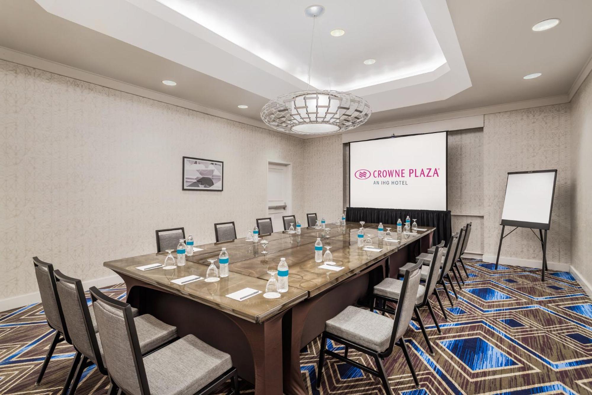 Отель Crowne Plaza Annapolis By Ihg Экстерьер фото